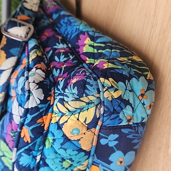 Retired Vera Bradley Midnight Blue Hipster - Picture 8 of 15